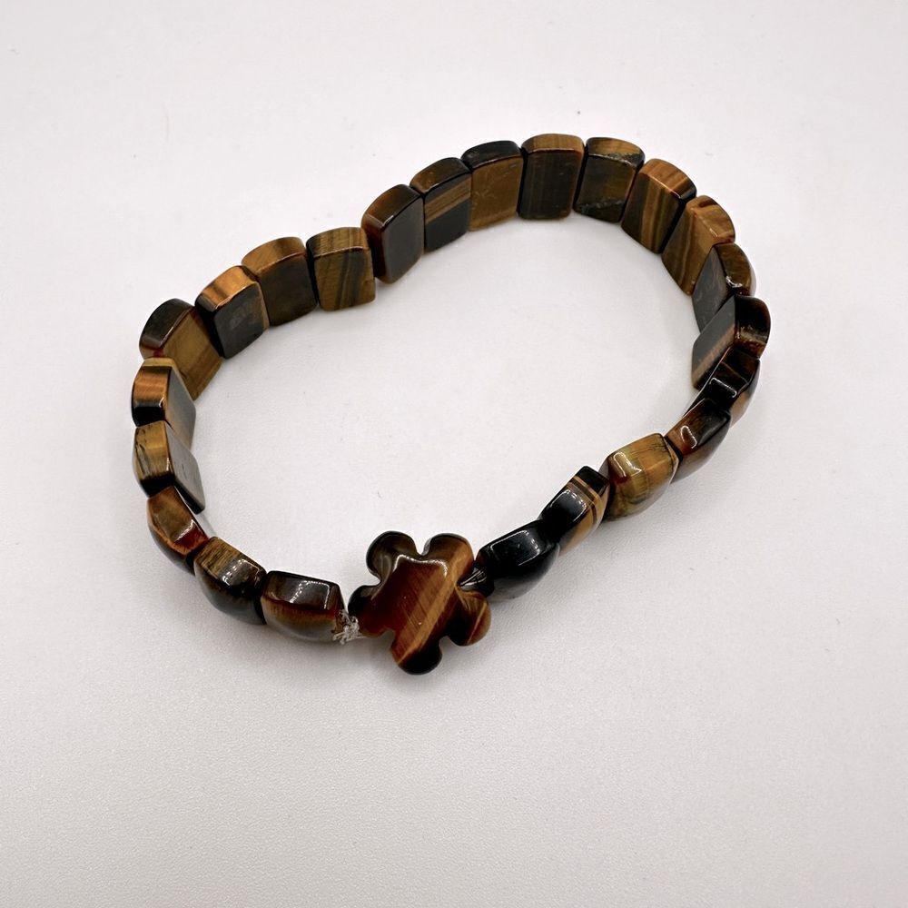 SALE! Beautiful genuine tigers eye stretch stone bracelet!‎